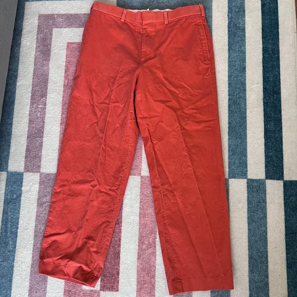 Men's Lands' End size 32 lightweight cord pants in peach